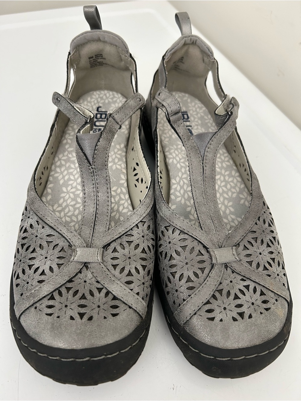 JBU Daffodil T Strap Mary Jane Shoes Gray Size 9